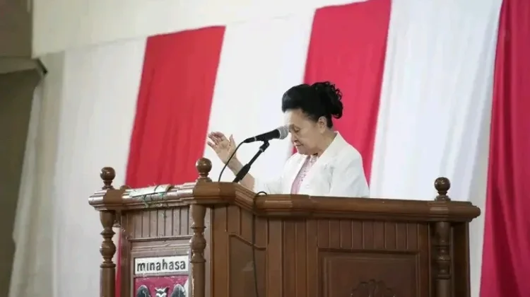 Moment Ibadah Oikumene Pemkab Minahasa