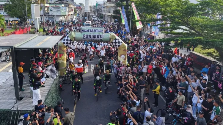 Ribuan Pesepeda Semarakkan HUT ke-68 Kodam XIII/Merdeka di Minahasa