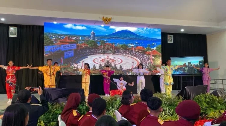 Mensos Saifullah Yusuf Hadiri Open House Sekolah Rakyat di Manado