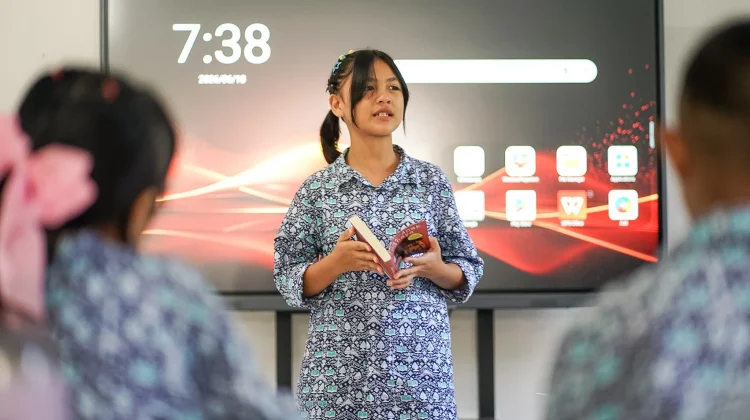 Membaca Hari Ini, Bersuara Esok Hari