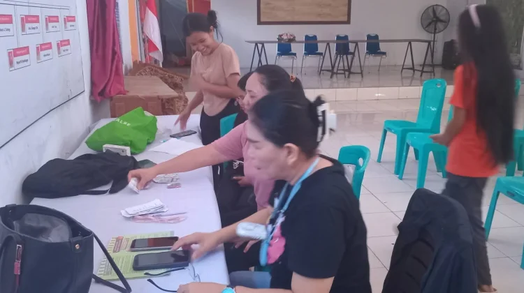 Remaja Sawangan Jalani Skrining Kesehatan lewat Posyandu