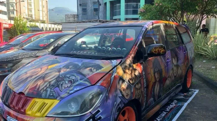Pesona Modifikasi Mobil di Kawanua Auto Contest Season 3
