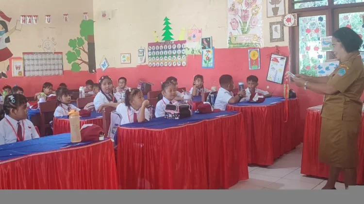 SDN Watutumou II Gelar Masa Pengenalan Lingkungan Sekolah