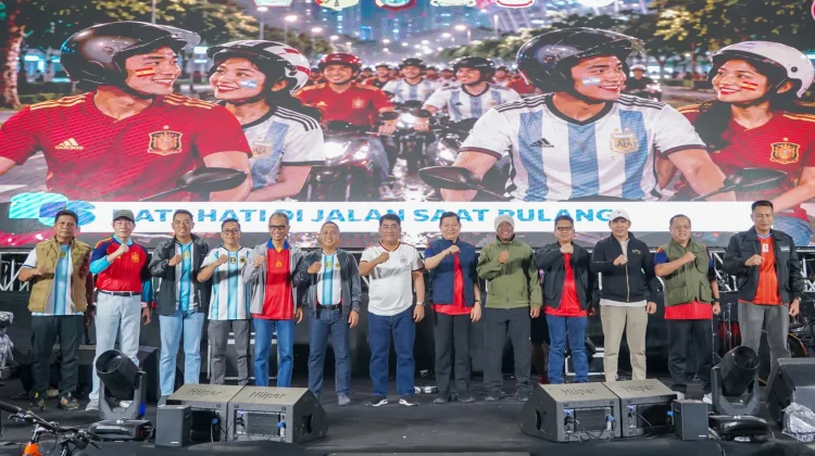 Kemeriahan Nobar Kebangsaan Piala Dunia Bersama Forkopimda Sulut