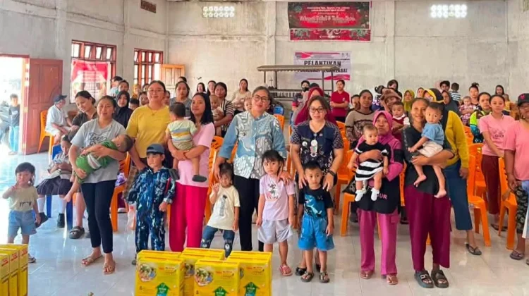 Pemdes Klabat Salurkan PMT bagi Anak 0-4 Tahun