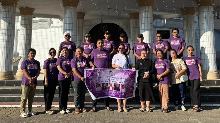 Ziarah ke Makam Pendiri Jemaat GMIM Imanuel Klabat