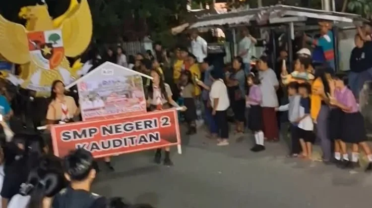Pawai Lampion Kecamatan Kauditan