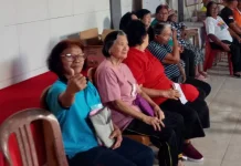 Lansia Desa Laikit Terima Layanan Kesehatan Prolanis dari Puskesmas Tatelu