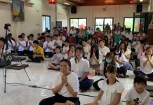 Intip Perayaan Waisak 2570 BE di Vihara Dhammadipa Manado