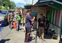 Penertiban Papan Reklame Rokok oleh Satuan Pol PP Minut