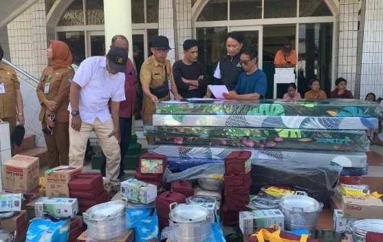 Pemkot Manado Salurkan Bantuan Bagi Korban Kebakaran Ternate Baru