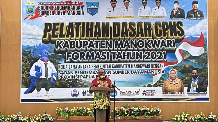 Bupati Hermus Buka Latsar CPNS Formasi Tahun 2021