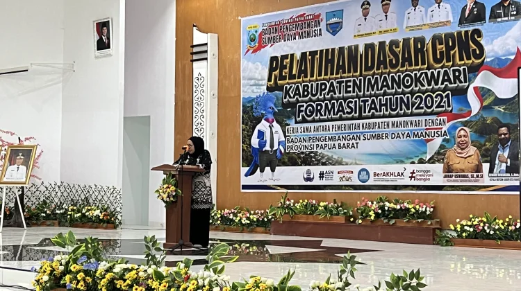 Bupati Hermus Buka Latsar CPNS Formasi Tahun 2021