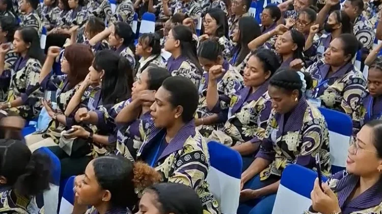 Gubernur Pabar Lepas Kontingen Pesparawi Nasional XIV
