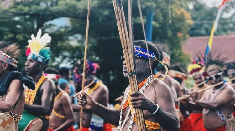 Karnaval Budaya dalam rangka menyambut Pesta Paduan Suara Gerejawi