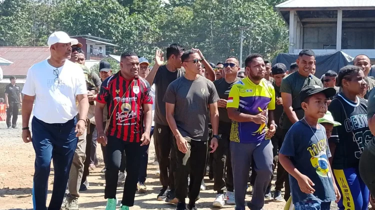 Kemeriaan di Acara Festival Raimuti 2026