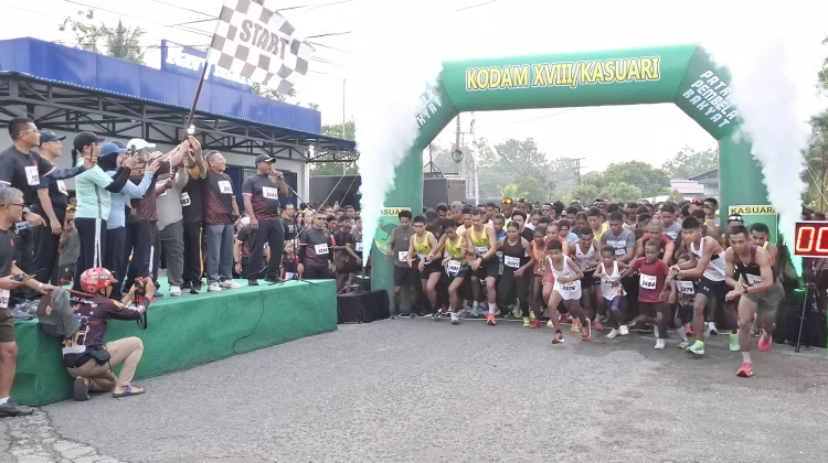 Fun Run 5 Km Meriahkan HUT ke-81 TNI di Manokwari