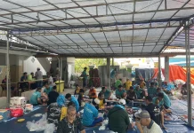 Kebersamaan Idul Adha Warnai Pemotongan Hewan Kurban di Masjid Nurul Fatah