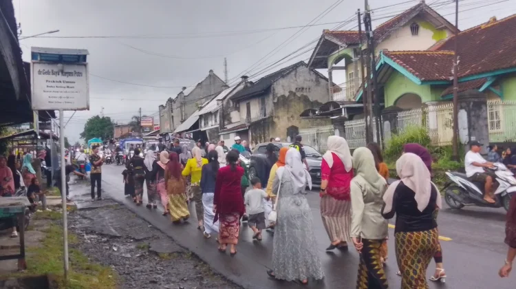 Nyongkolan Masyarakat Sasak, Tradisi yang Terus Dilestarikan