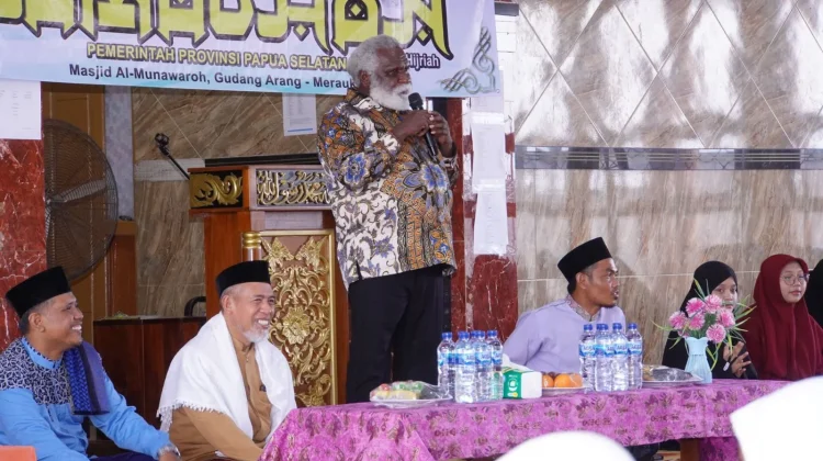 Wagub Paskalis Silahturahmi di Ponpes Al Munawaroh Merauke