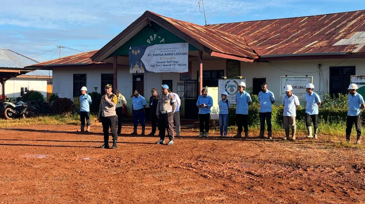 Polres Merauke Beri Penghargaan kepada Tiga Security