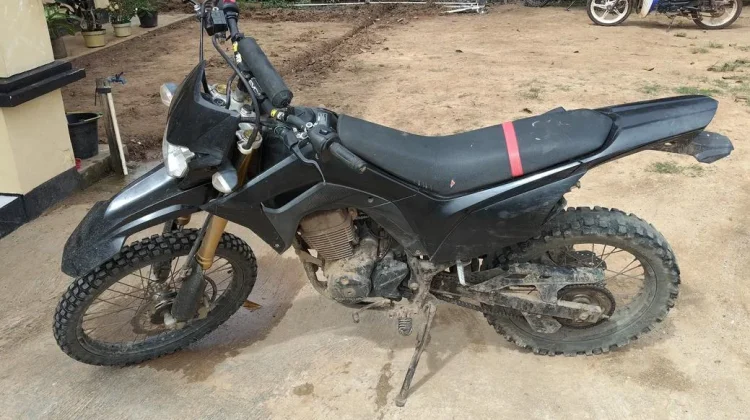 Polsek Jagebob Kembalikan Motor Curian Gratis