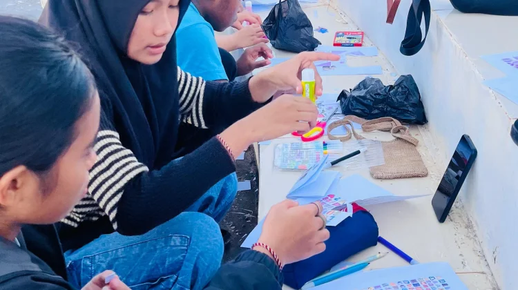 Komunitas AYORA Gelar Kegiatan "Zine Kartini" di Taman Kota Kepi