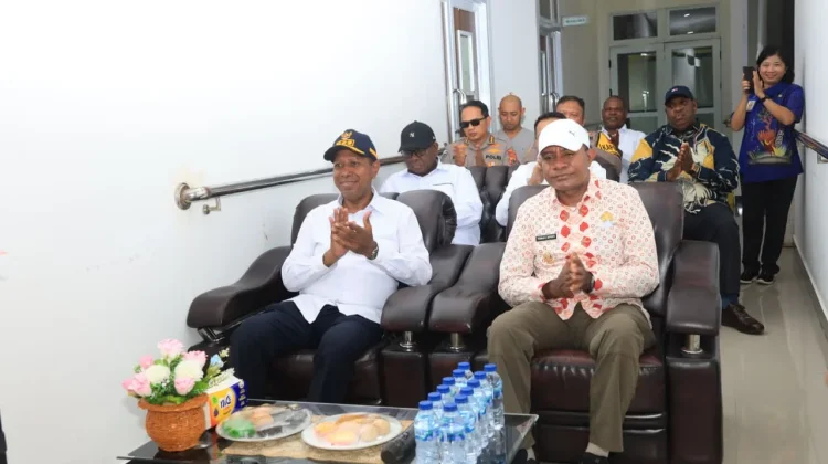 Gubernur Resmikan Ruang MOT RSUD Perpetua J. Safanpo Asmat