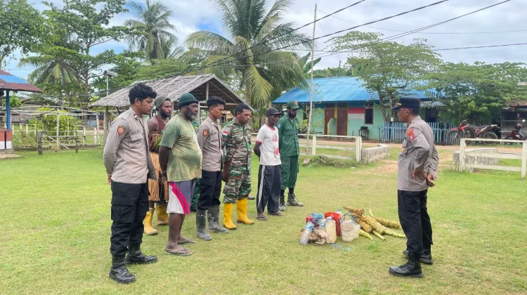 Polisi Musnahkan Tujuh Liter Miras Sagero