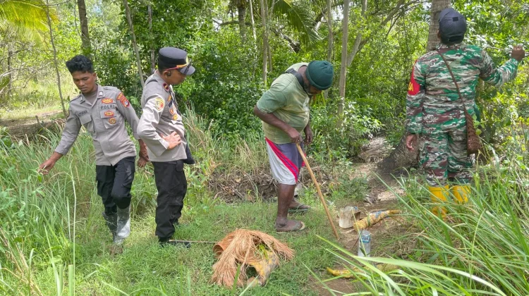 Polisi Musnahkan Tujuh Liter Miras Sagero