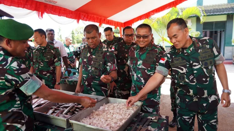 Febrianus Gebze Anak OAP,Mampu Operasionalkan Berbagai Alsintan Modern