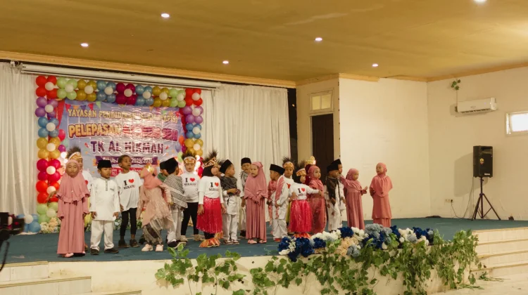 Pelepasan dan Pentas Seni TK Al Hikmah Spadem Tahun Ajaran 2025/2026