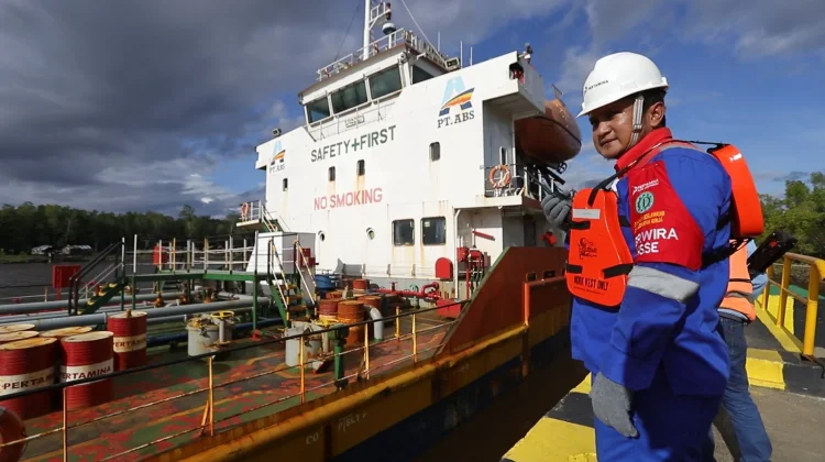 Pertamina Jamin Distribusi BBM Papua Maluku