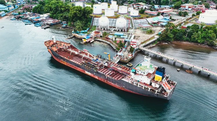 Pertamina Jamin Distribusi BBM Papua Maluku