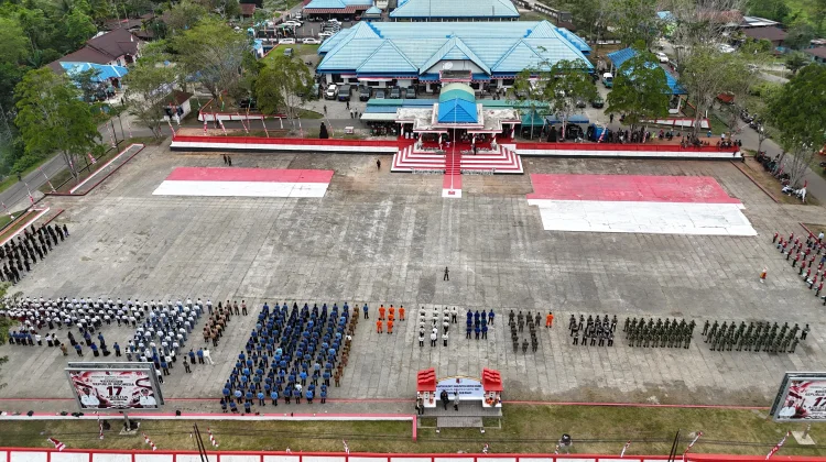 Paguyuban Otomotif Papua Selatan Bentangkan Bendera Raksasa di Hari Kemerdekaan
