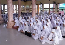 Wagub Paskalis Silahturahmi di Ponpes Al Munawaroh Merauke