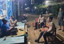 Polres Cek Keaktifan Poskamling di Seringgu dan Evadekai