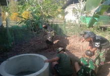 TMMD Ke-129 Kodim 1707/Merauke Mulai Pasang Buis Beton Sumur Galian