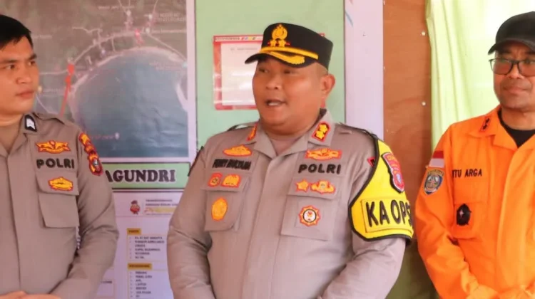 Pengecekan Kesehatan Petugas di Pos Pengaman Operasi Ketupat Toba 2026