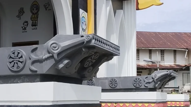 Kekhasan Arsitektur Gereja Paroki Hati Kudus Yesus Telda