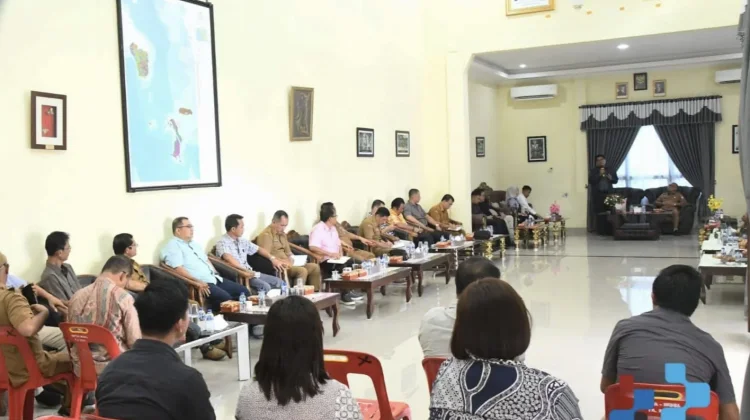 Sekda Ikhtiar Duha Pimpin Entry Meeting BPK Sumut