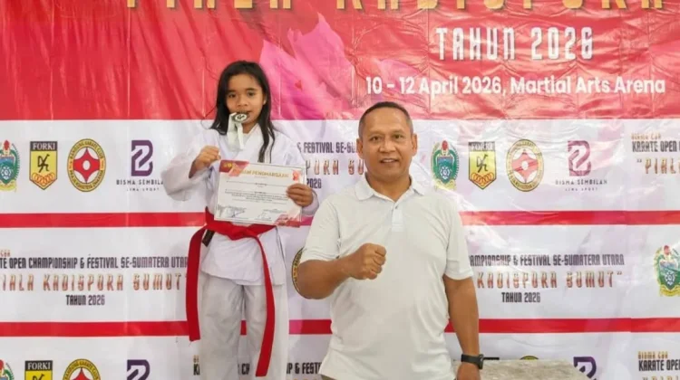 Bangganya Karateka Nisel Raih Juara di Piala Kadispora Sumut