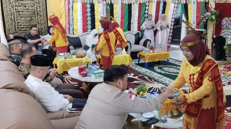 Suasana Halal Bihalal dan Tepung Tawar Kemenag Nisel