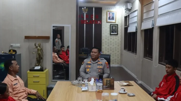 Kapolres Nias Selatan Apresiasi Enam Juara Karate Sumut