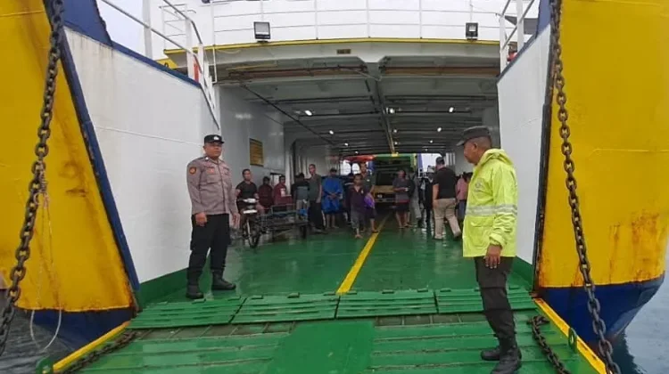 Polsek Pulau-Pulau Batu Patroli Dialogis Objek Vital