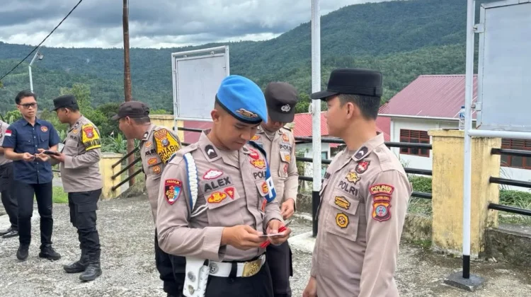 Propam Polres Nias Selatan Tertibkan Personel Polsek Lolowau