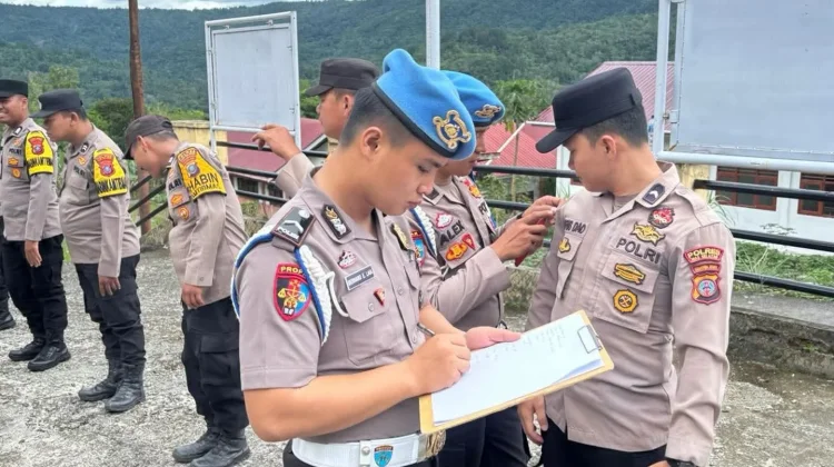 Propam Polres Nias Selatan Tertibkan Personel Polsek Lolowau