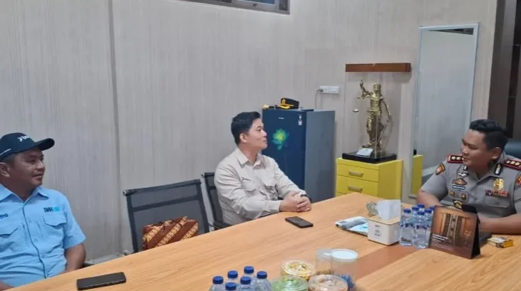 Kapolres Nias Selatan Silaturahmi ke Kantor Bulog Nias