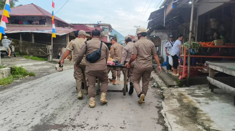 Tim Terpadu Lakukan Penataan Tahap Dua Pasar Amandraya