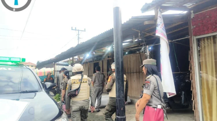 Tim Terpadu Lakukan Penataan Tahap Dua Pasar Amandraya